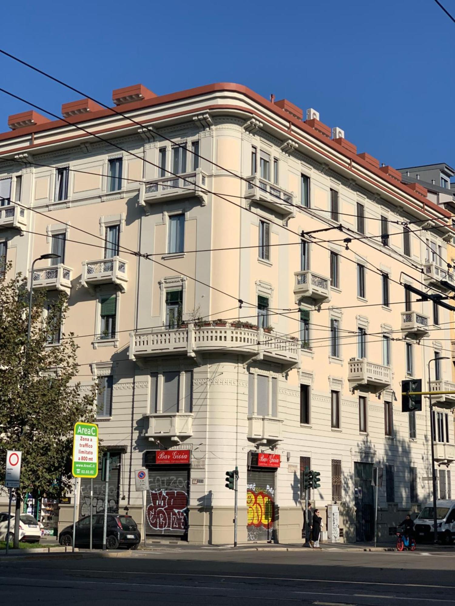 Stylish Flat In Porta Romana-Fondazione Prada, Milan